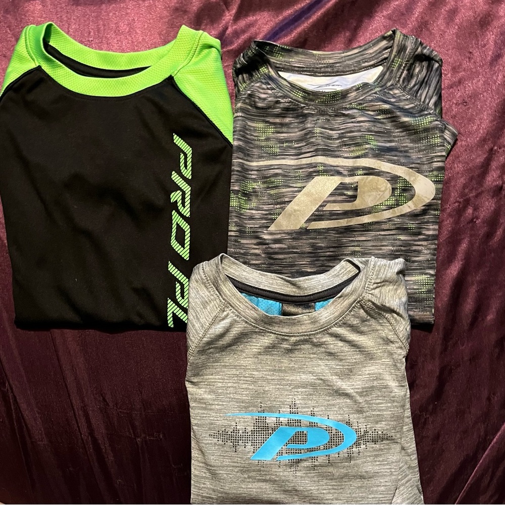 3 boys Pro Player dryfit shirts size 5/6